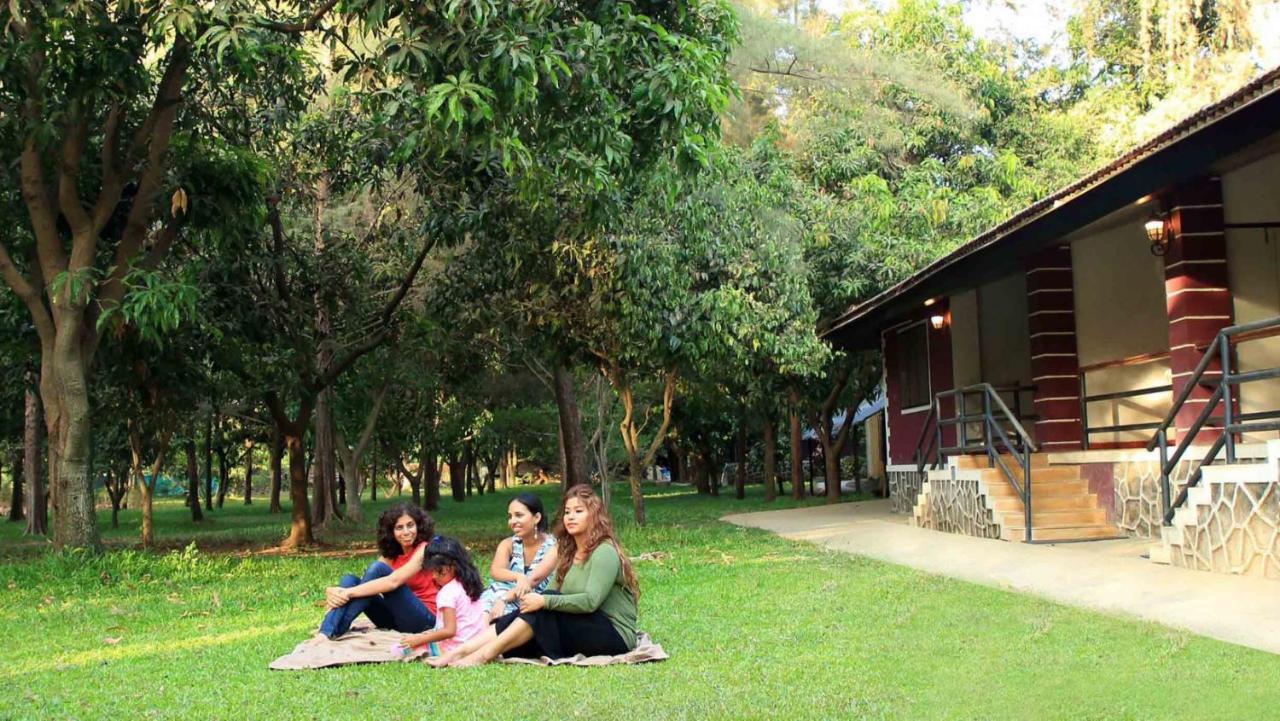 Pinewood Resort Karjat Zewnętrze zdjęcie