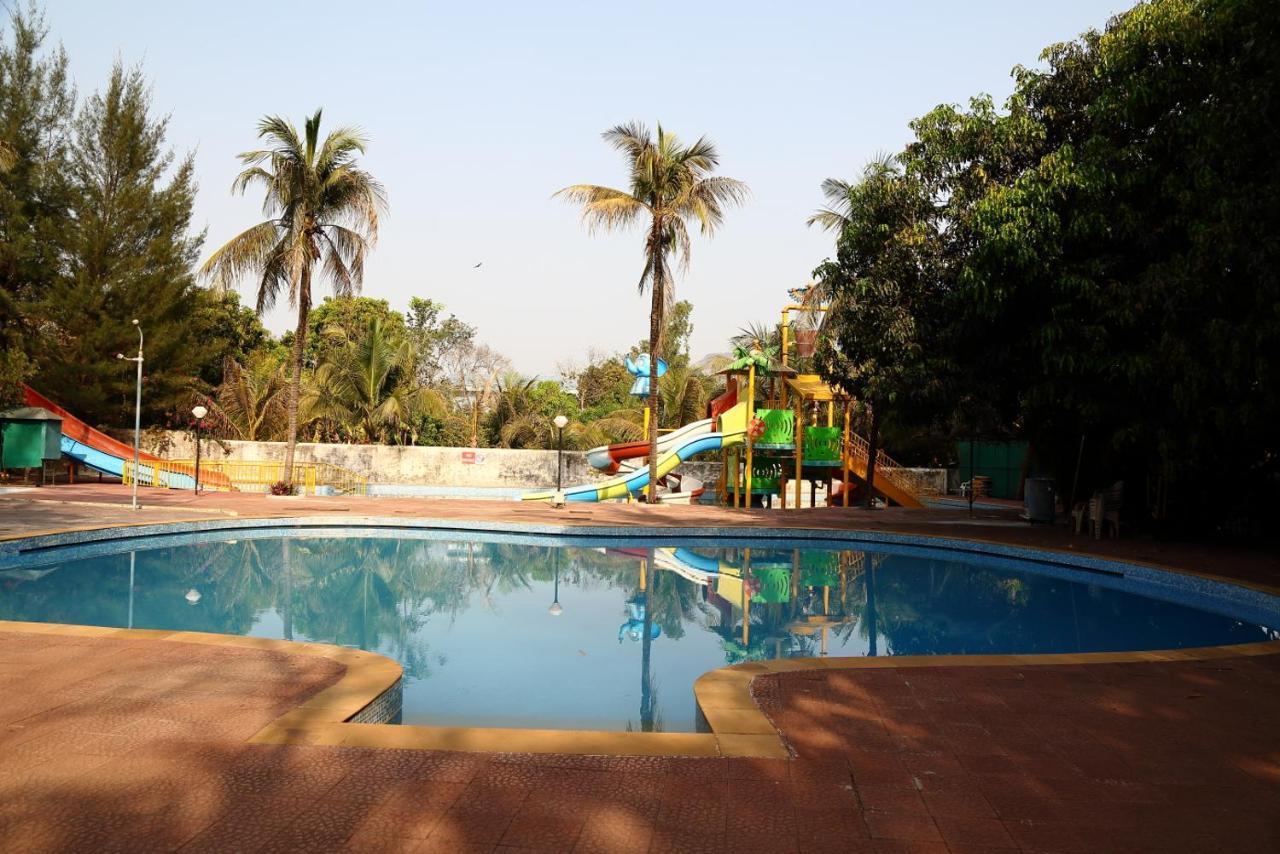 Pinewood Resort Karjat Zewnętrze zdjęcie