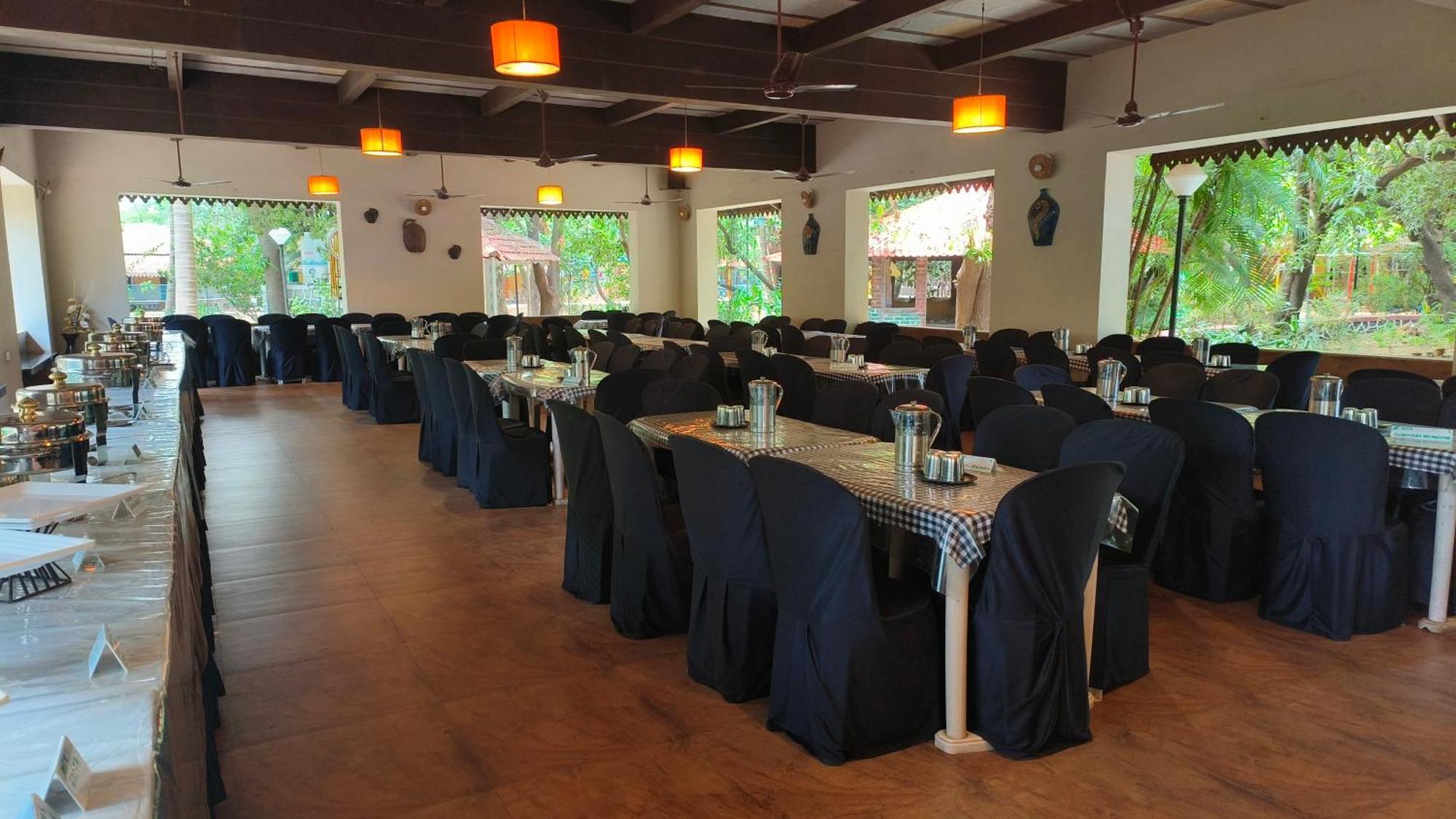 Pinewood Resort Karjat Zewnętrze zdjęcie