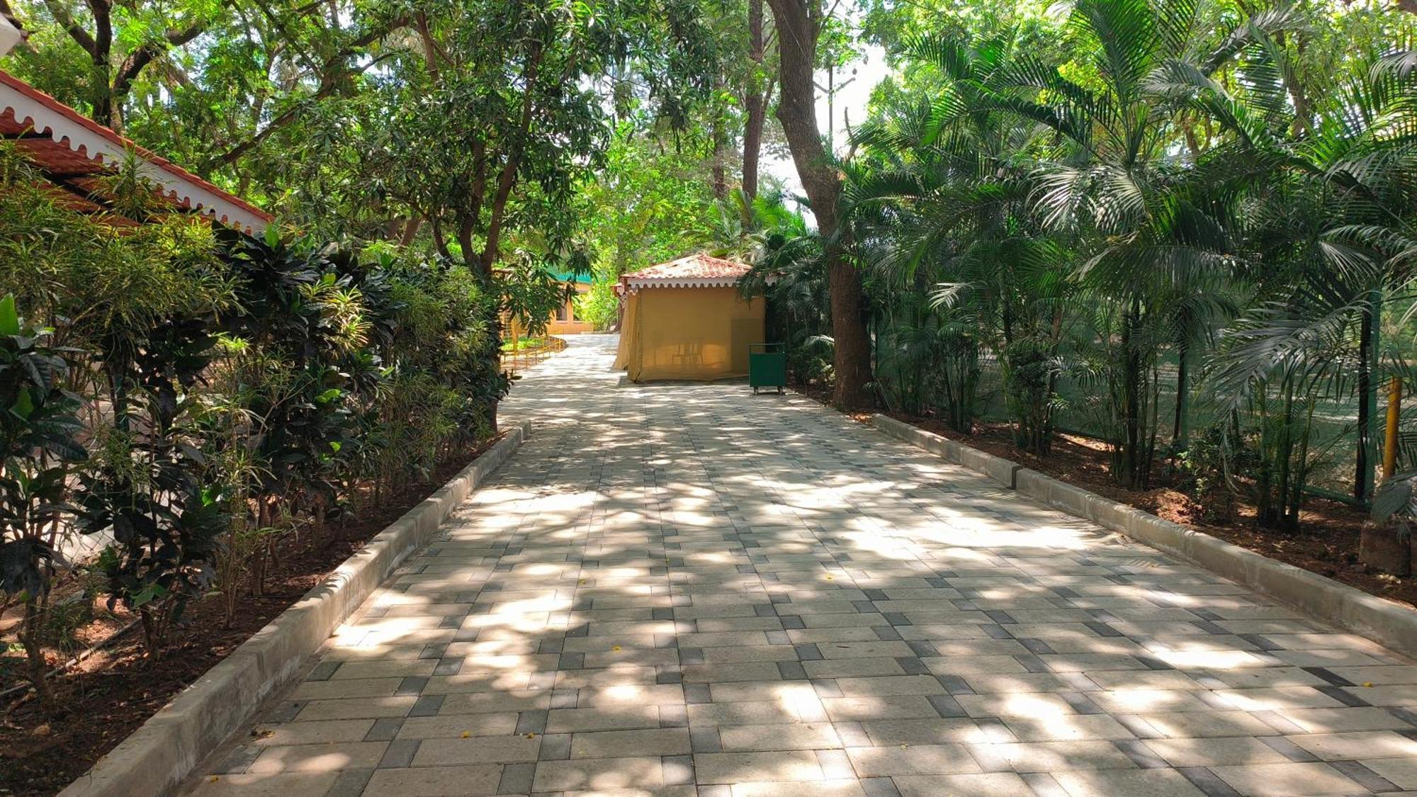Pinewood Resort Karjat Zewnętrze zdjęcie